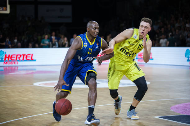 为缺少他在 为缺少他在